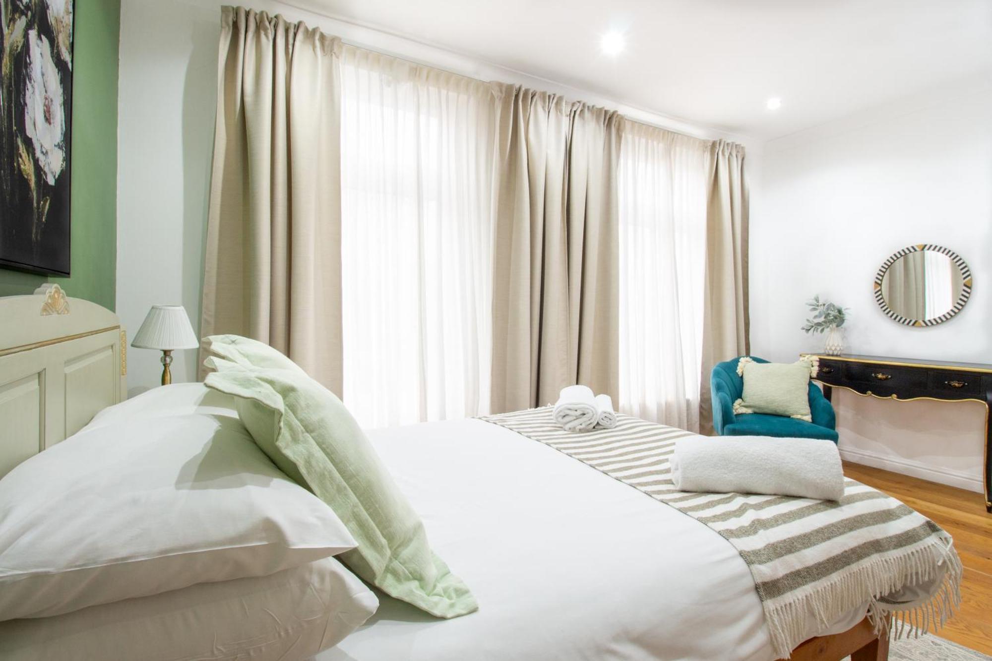 Spacious 4Br House, 2 En Suites With Garden & On-Site Parking Μέιντστοουν Εξωτερικό φωτογραφία
